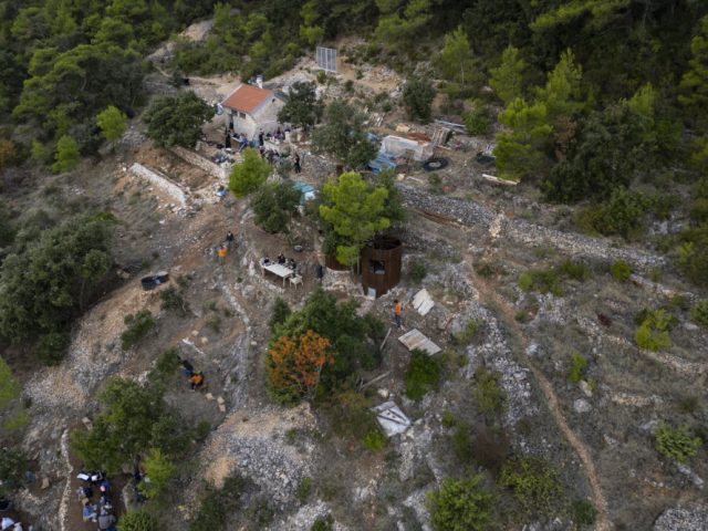 Issa Octoberschool2025 21 25.10.2025 Vis Croatia Dji 0682 Photo–metodblejec