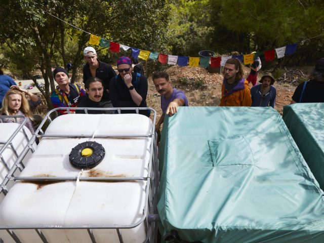 Issa Octoberschool2025 Day2 22.10.2025 Vis Croatia Mb1 1944 Photo Metodblejec