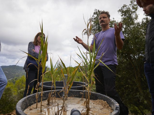 Issa Octoberschool2025 Day2 22.10.2025 Vis Croatia Mb1 2008 Photo Metodblejec