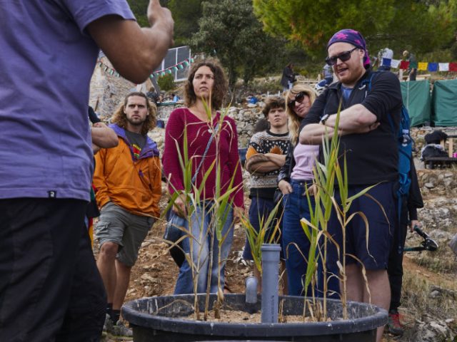 Issa Octoberschool2025 Day2 22.10.2025 Vis Croatia Mb1 2024 Photo Metodblejec
