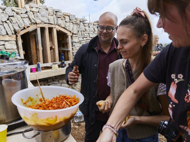 Issa Octoberschool2025 Day2 22.10.2025 Vis Croatia Mb1 2091 Photo Metodblejec