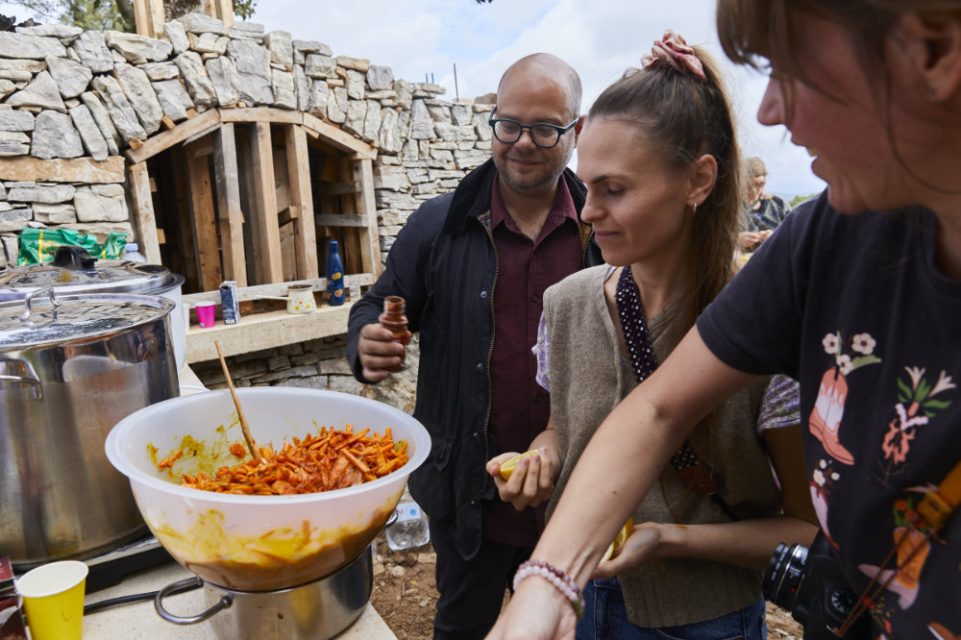 Issa Octoberschool2025 Day2 22.10.2025 Vis Croatia Mb1 2091 Photo Metodblejec