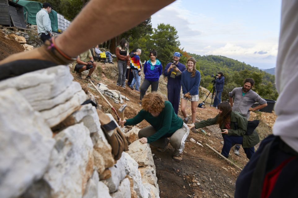 Issa Octoberschool2025 Day2 22.10.2025 Vis Croatia Mb1 2243 Photo Metodblejec