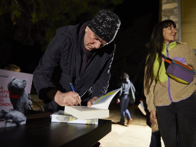 Issa Octoberschool2025 Day4 24.10.2025 Vis Croatia Mb1 2999 Photo Metodblejec