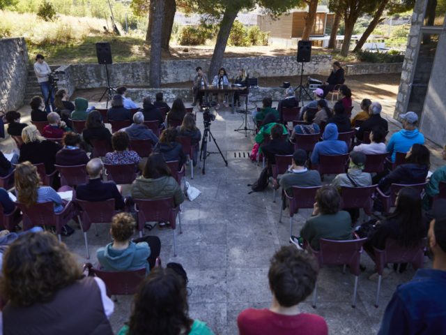 Issa Octoberschool2025 Day5 25.10.2025 Vis Croatia Mb1 3020 Photo Metodblejec