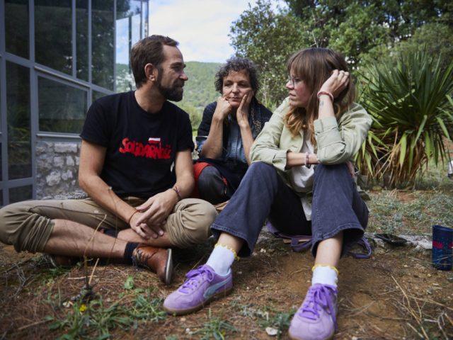 Issa Octoberschool2025 Day5 25.10.2025 Vis Croatia Mb1 3070 Photo Metodblejec