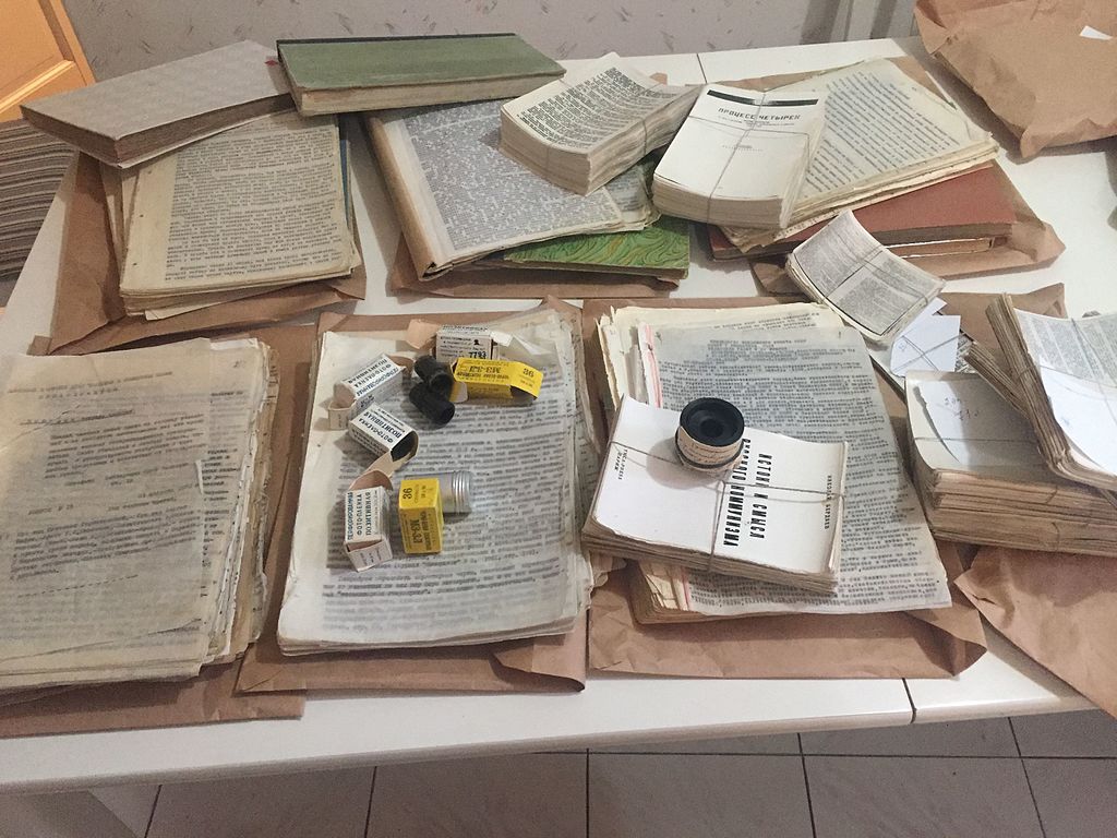 Russian Samizdat And Photo Negatives Of Unofficial Literature In The Ussr